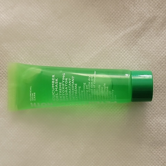 4 masks Elemis M-61 Eminence Peter Thomas Roth Peels and Masks Never used - Picture 3 of 5